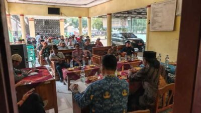 Dari Balai Desa Mengalir Harapan, Musdes Jadi Ruang Warga Kedungkencana Menitipkan Nama-Nama Pengabdi