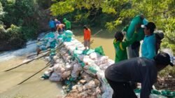 Di Tengah Retaknya Tanah, Harapan Itu Datang Kala Wakil Ketua DPRD Majalengka Bantu Atasi Ancaman Gagal Panen