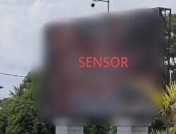 Waduh! Videotron di Melawi Tayangkan Adegan ‘Kikuk-Kikuk’, Bupati Mohon Maaf