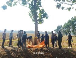 Bau Misterius di Pinggir Jalan Lanud Sukani, Warga Telusuri Asalnya dan Temukan Mayat Pria Membusuk di Irigasi