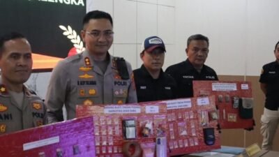 Terbongkar! Home Industri Narkotika di Majalengka Digerebek, 16 Tersangka Diamankan, Ribuan Obat Keras Disita