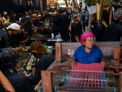 Nyiramkeun Pusaka Talaga Manggung dan Tenun Buhun Gadod Resmi Jadi WBTB, Bupati Eman: Ada Makna Sejarah yang Harus Dijaga